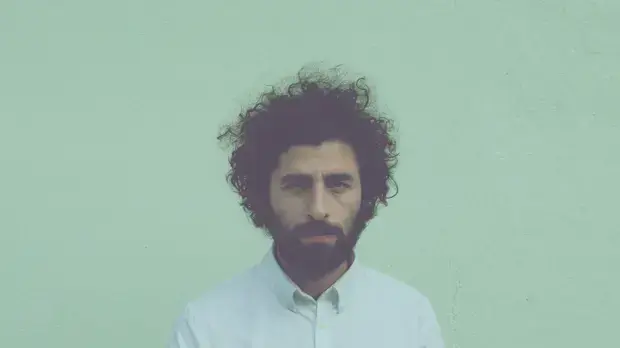 חוזר בשלישית. חוזה גונזלס חוזר בשלישית. חוזה גונזלס