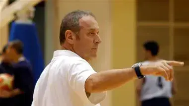 צביקה שרף מאמן נבחרת ישראל כדורסל צביקה שרף מאמן נבחרת ישראל כדורסל