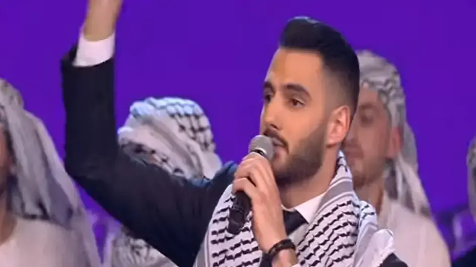 ניצחון גדול. שאהין ניצחון גדול. שאהין