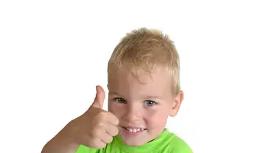 ילד מחיך ילד מחיך