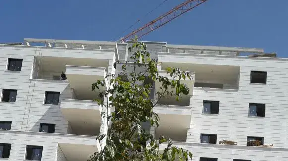 אתר הבנייה שנסגר היום ראש העין 20 באפריל 2017 אתר הבנייה שנסגר היום ראש העין 20 באפריל 2017