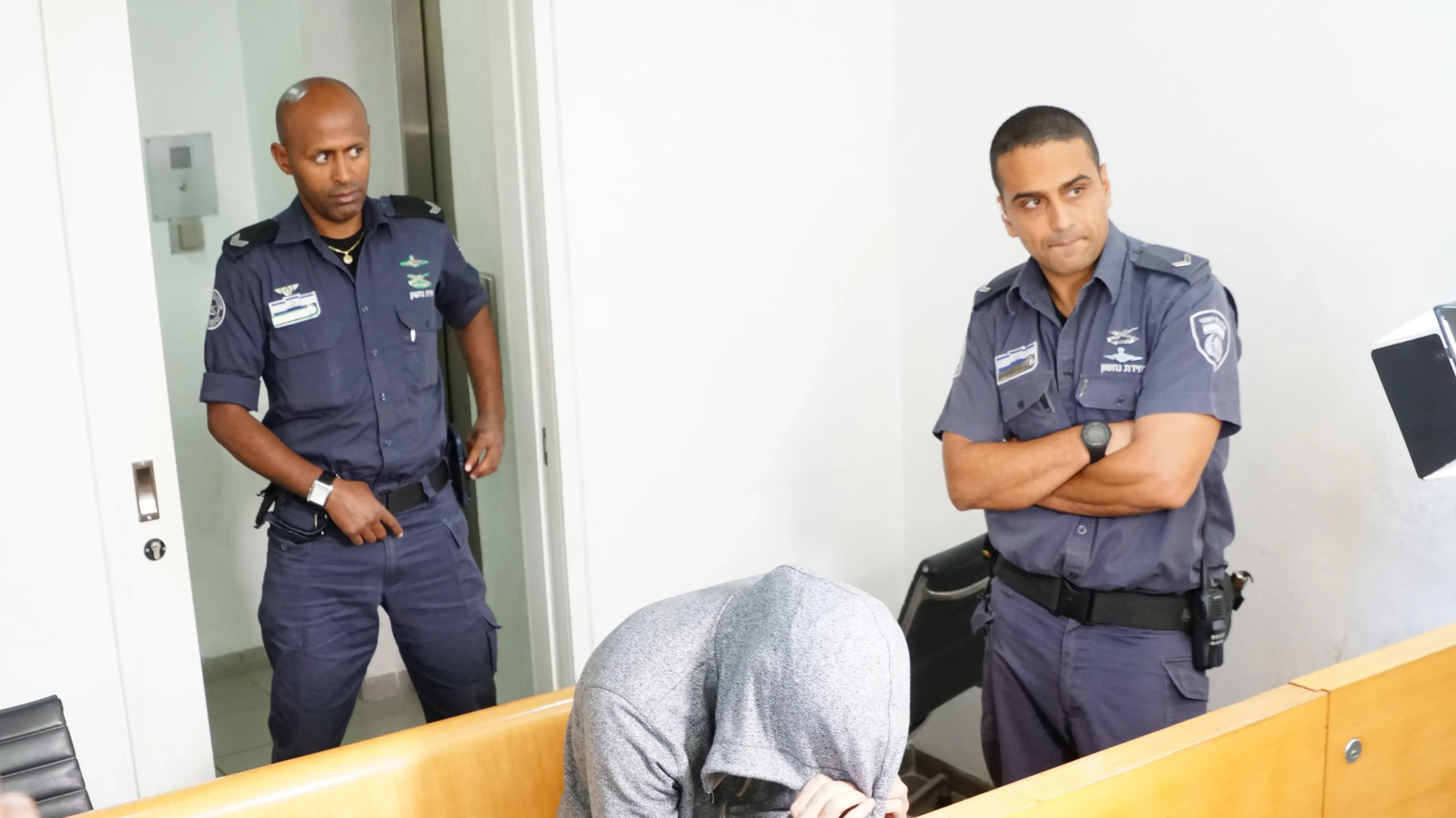 הרקדן יניב קקון בהארכת מעצרו הבוקר בבית המשפט המחוזי חיפה 11 במאי 2017 הרקדן יניב קקון בהארכת מעצרו הבוקר בבית המשפט המחוזי חיפה 11 במאי 2017