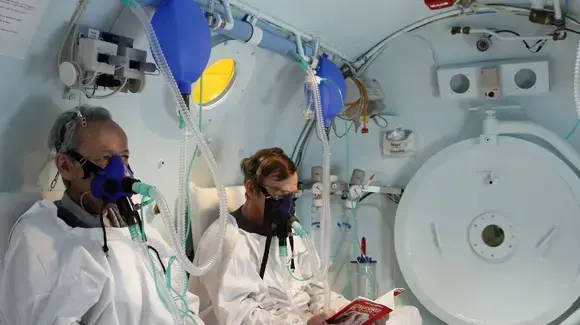 המטופלים נושמים חמצן בריכוז של 100% המטופלים נושמים חמצן בריכוז של 100%