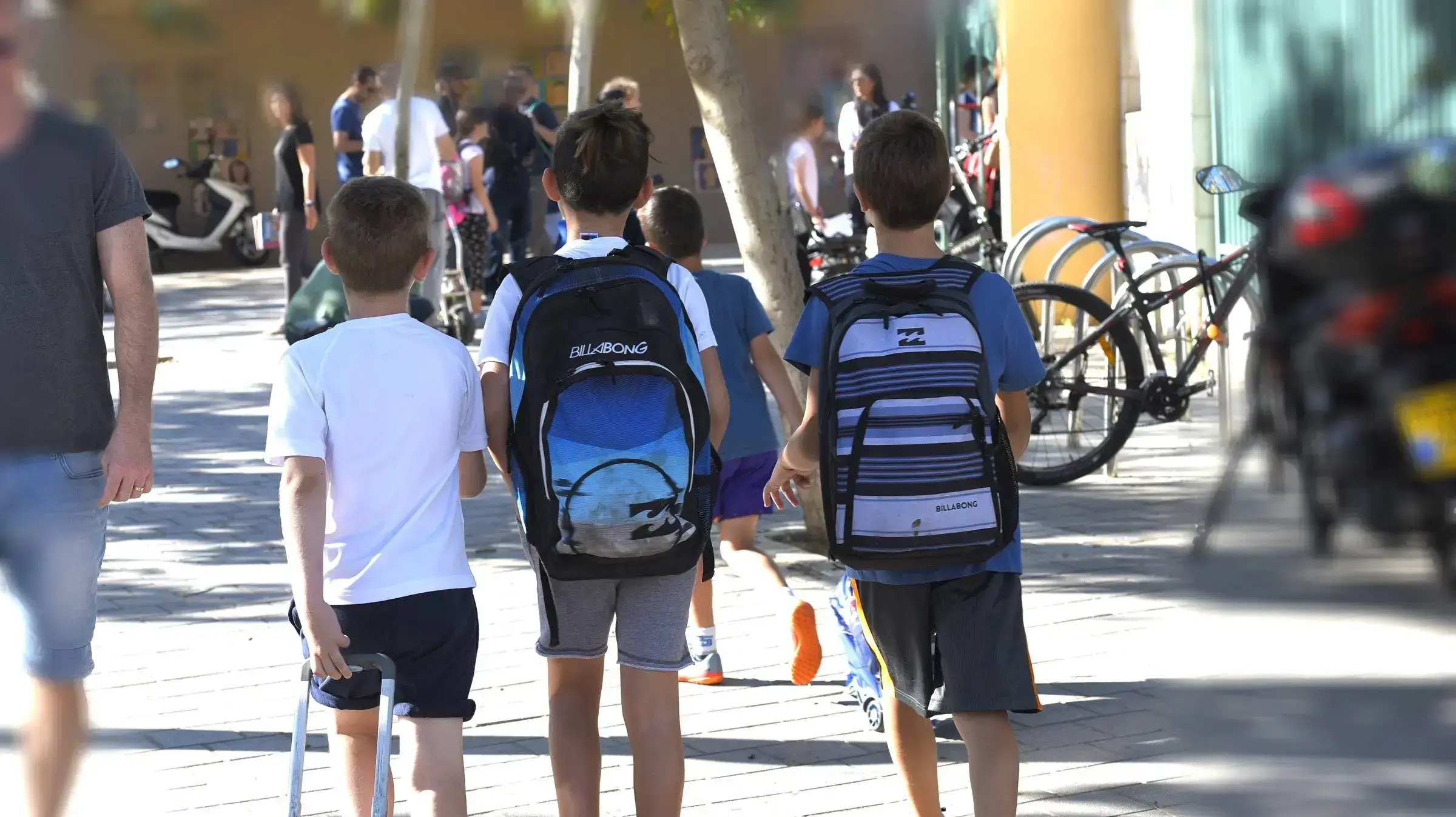 בית הספר בצפון תל אביב בו המורה נחשד בעבירות מין בקטינים 7 ביוני 2017 בית הספר בצפון תל אביב בו המורה נחשד בעבירות מין בקטינים 7 ביוני 2017