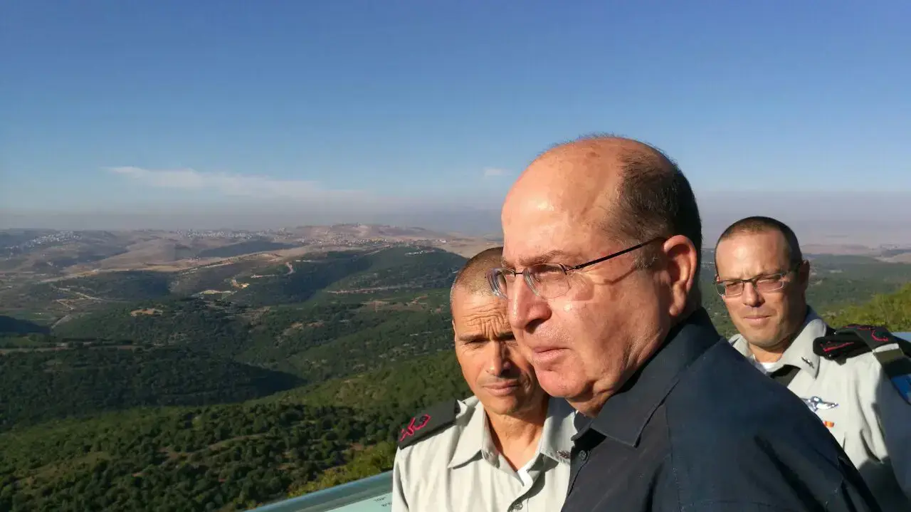 שר הביטחון לשעבר משה בוגי יעלון ביום עיון בנושא מלחמת לבנון השנייה במצפור אדיר, 7 ביוני 2017 שר הביטחון לשעבר משה בוגי יעלון ביום עיון בנושא מלחמת לבנון השנייה במצפור אדיר, 7 ביוני 2017