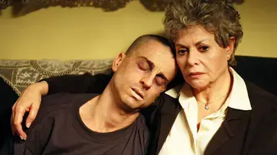 סרט ידיים קשורות גילה אלמגור סרט ידיים קשורות גילה אלמגור