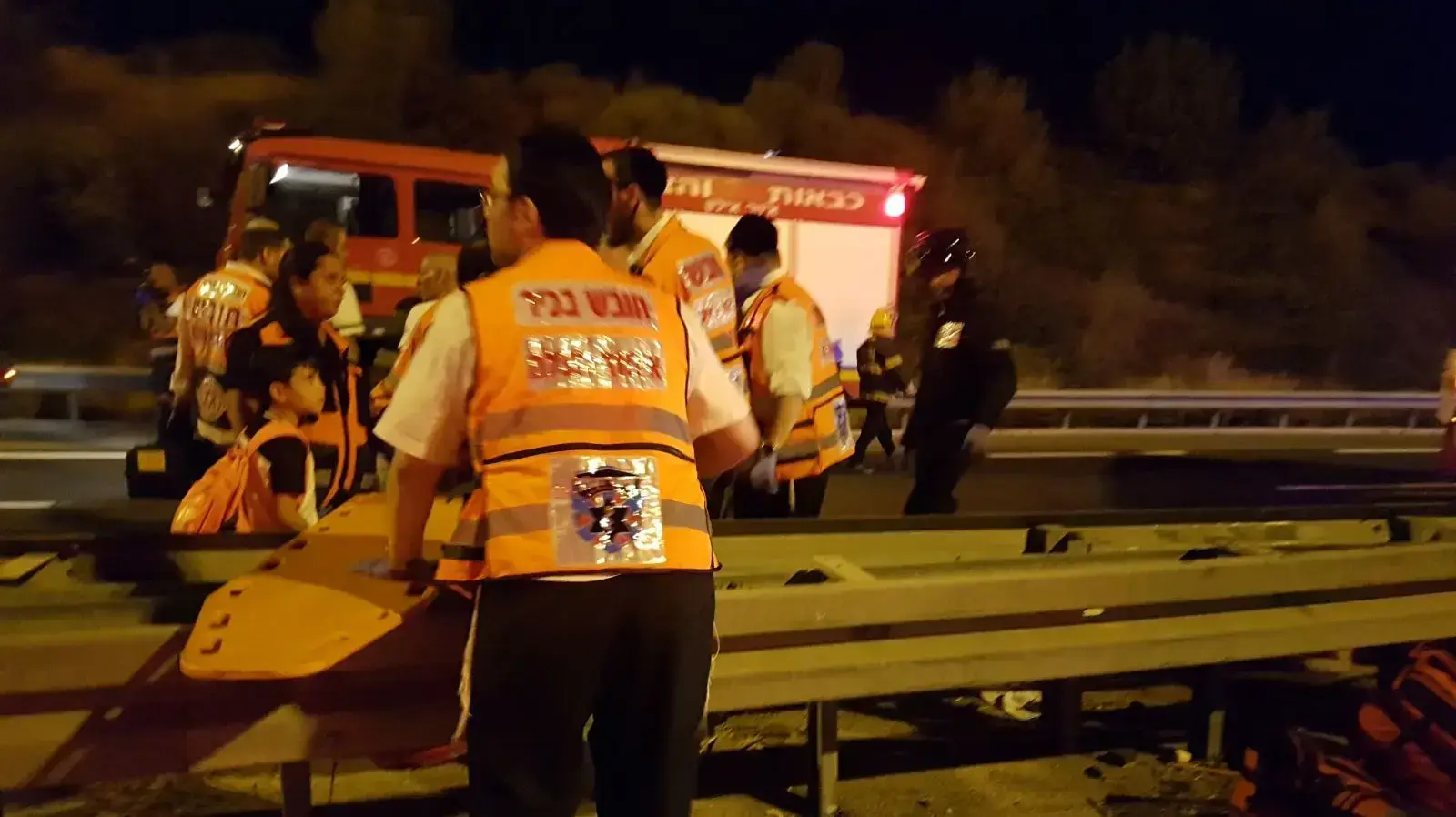 11 פצועים בתאונת מיניבוס בכביש 1 סמוך למחלף ענבה. 14 ביולי 2017 11 פצועים בתאונת מיניבוס בכביש 1 סמוך למחלף ענבה. 14 ביולי 2017