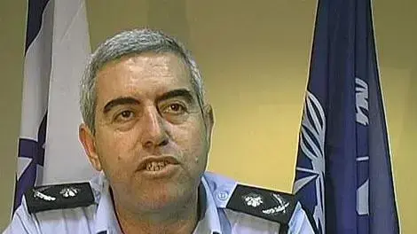 יוסי סדבון מפקד מחוז תל אביב יוסי סדבון מפקד מחוז תל אביב