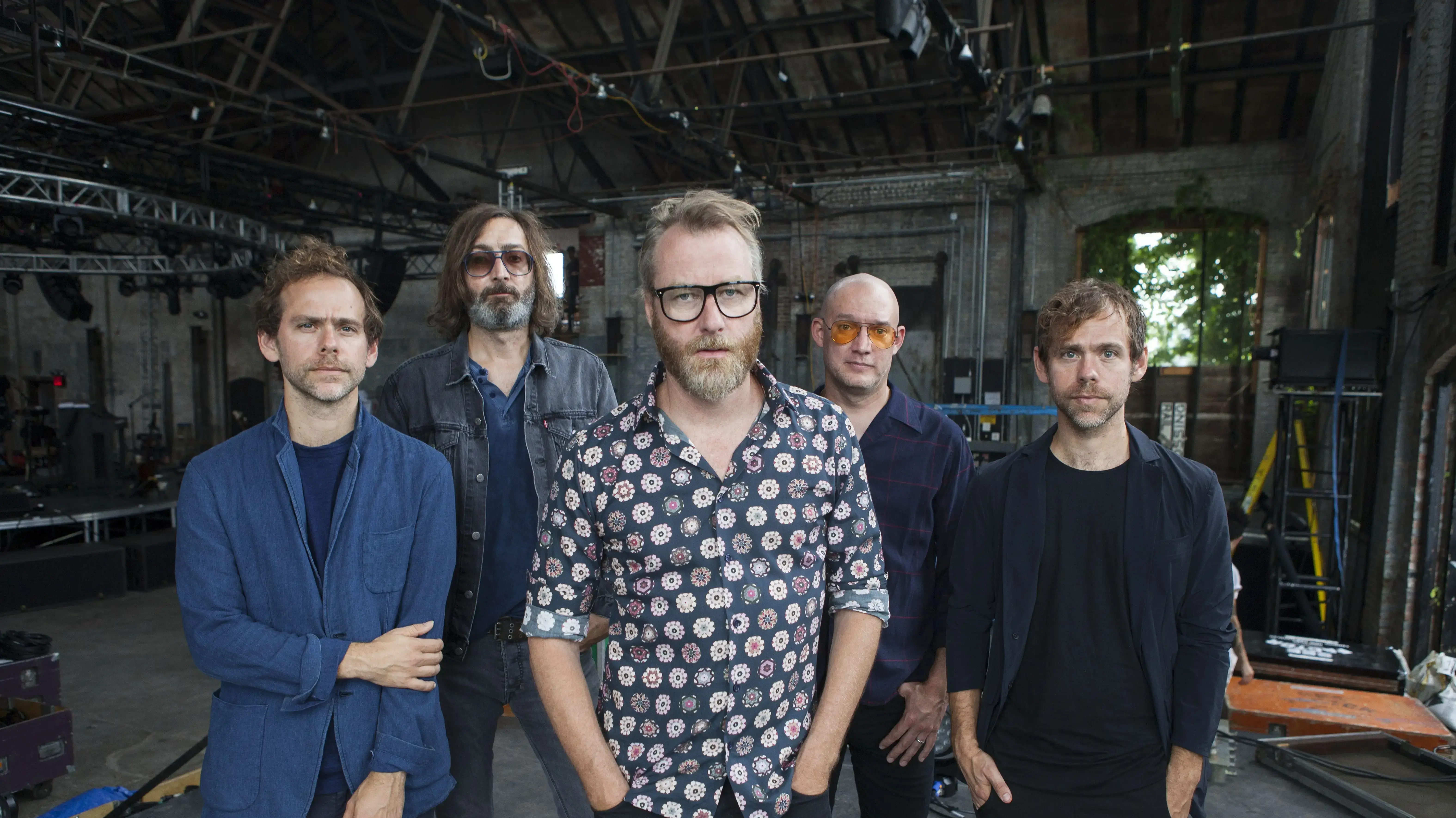 להקת הנשיונל The National להקת הנשיונל The National
