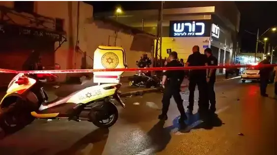תאונת דרכים ביפו שבה נפצע אנוש רוכב אופנוע צעיר תאונת דרכים ביפו שבה נפצע אנוש רוכב אופנוע צעיר