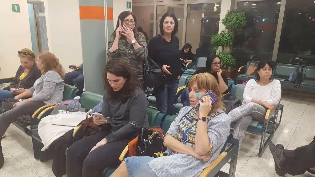 פרקליטים תקועים
שדה תעופה בחיפה פרקליטים תקועים
שדה תעופה בחיפה