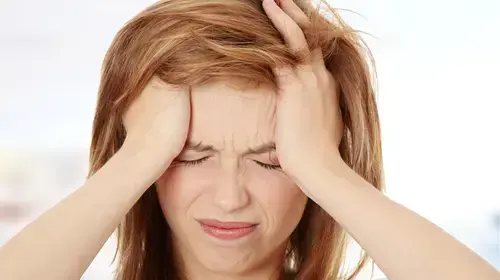 עם תחילת ההתפתחות של המצב הסוכרתי, תכיפות המיגרנות מתחילה לרדת. כאב ראש
