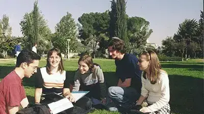 סטודנטים באוניברסיטה העברית סטודנטים באוניברסיטה העברית