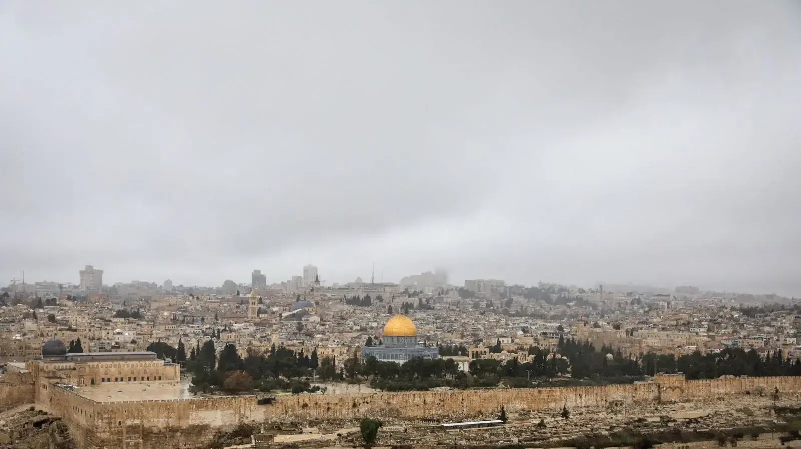 סערה בירושלים בעקבות מזג האוויר הגשום 5 בינואר 2018 סערה בירושלים בעקבות מזג האוויר הגשום 5 בינואר 2018