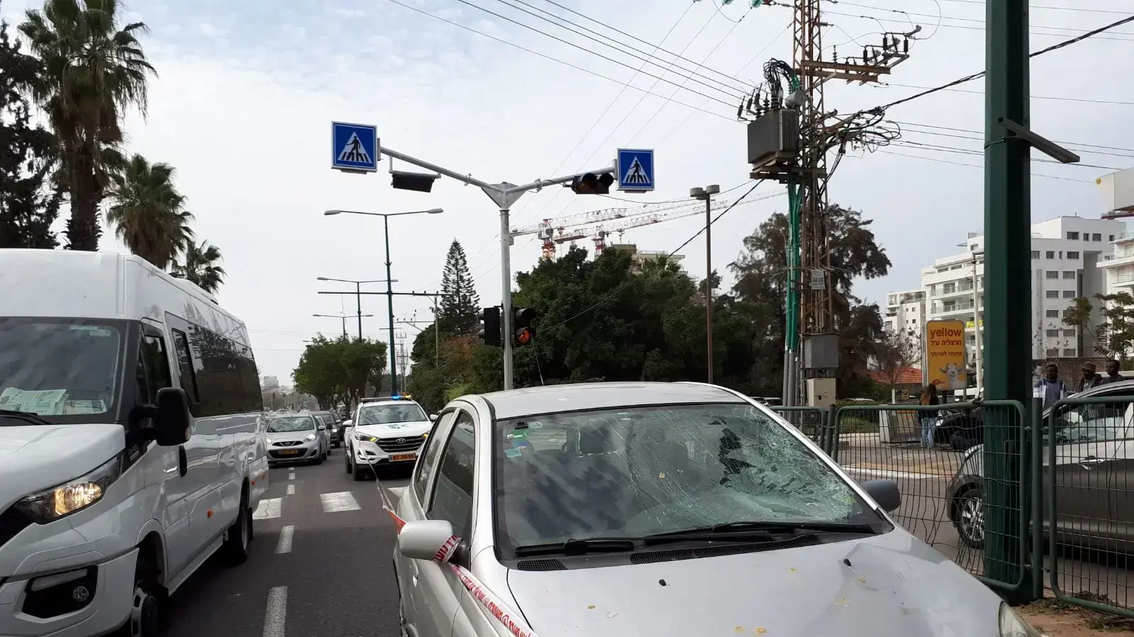 זירת תאונת דרכים בהרצליה שבה נהרג הולך רגל בן 27, 9 בפברואר 2018 זירת תאונת דרכים בהרצליה שבה נהרג הולך רגל בן 27, 9 בפברואר 2018