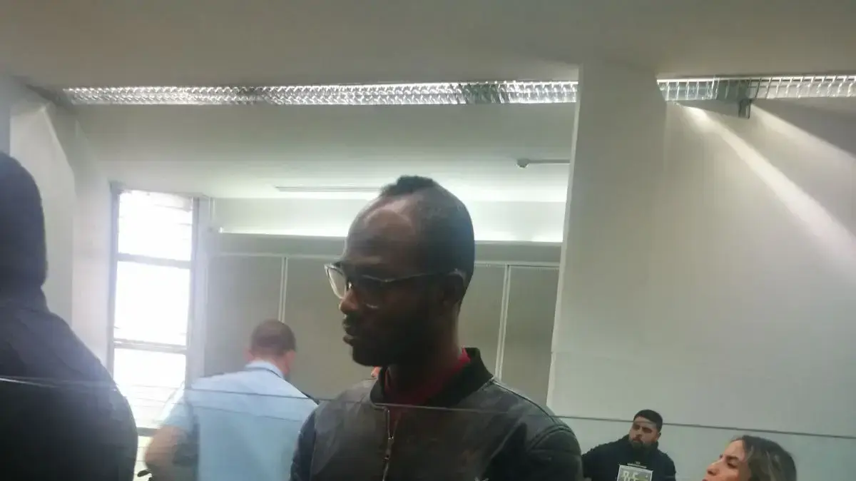 נתין זר מאריתראה החשוד כי אנס בצורה אכזרית נער בן 17 מראשון לציון, בית המשפט השלום תל אביב, 11 בפברואר 2018 נתין זר מאריתראה החשוד כי אנס בצורה אכזרית נער בן 17 מראשון לציון, בית המשפט השלום תל אביב, 11 בפברואר 2018
