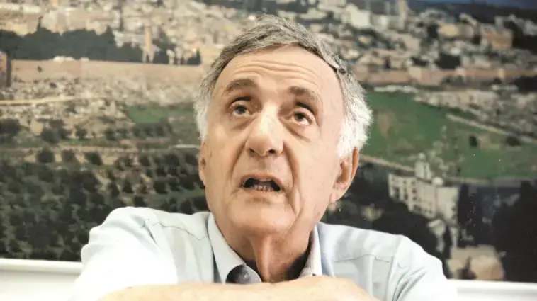 אורי לוברני אורי לוברני