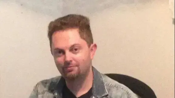 אורי זינדר אשר נהרג במהלך טיילו בהודו 
