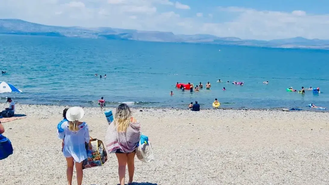 רוחצים בכנרת, 30 ביוני 2018 רוחצים בכנרת, 30 ביוני 2018