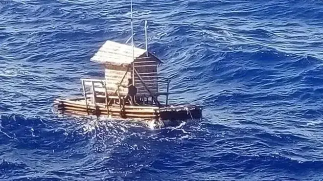 נער אינדונזי שאותר על סירת דיג, אוגוסט 2018 נער אינדונזי שאותר על סירת דיג, אוגוסט 2018