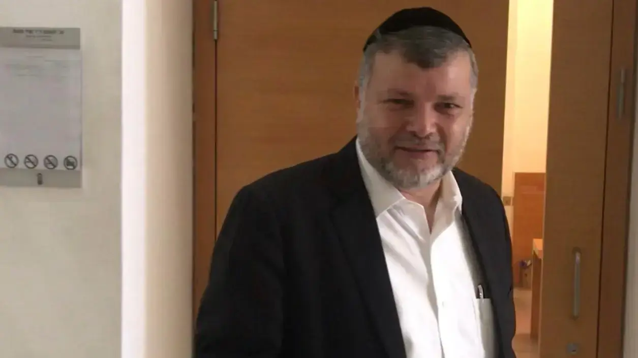 מישל לסטריגר יו"ר ש"ס לשעבר בחיפה בקבלת גזר הדין בבית משפט השלום בחיפה 3.10.2018 מישל לסטריגר יו"ר ש"ס לשעבר בחיפה בקבלת גזר הדין בבית משפט השלום בחיפה 3.10.2018