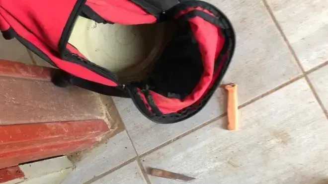 שירותים שבהם נרצח תלמיד כיתה א' בבית ספר יסודי בדרום אפריקה שירותים שבהם נרצח תלמיד כיתה א' בבית ספר יסודי בדרום אפריקה
