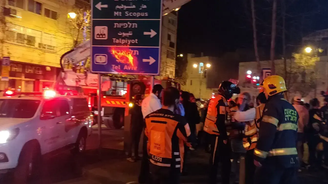 השריפה ברחוב ינאי בירושלים השריפה ברחוב ינאי בירושלים