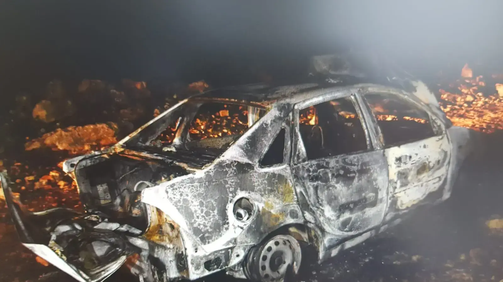 הרכב השרוף ששימש את רוצחי סלים ג'בארין - 18/2 הרכב השרוף ששימש את רוצחי סלים ג'בארין - 18/2