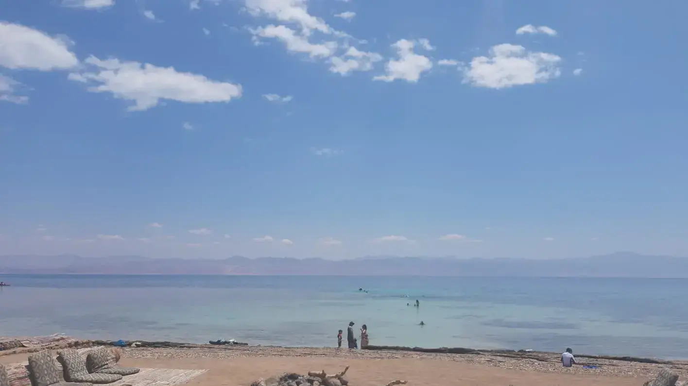 ישראלים בסיני במהלך חופשת הפסח ישראלים בסיני במהלך חופשת הפסח
