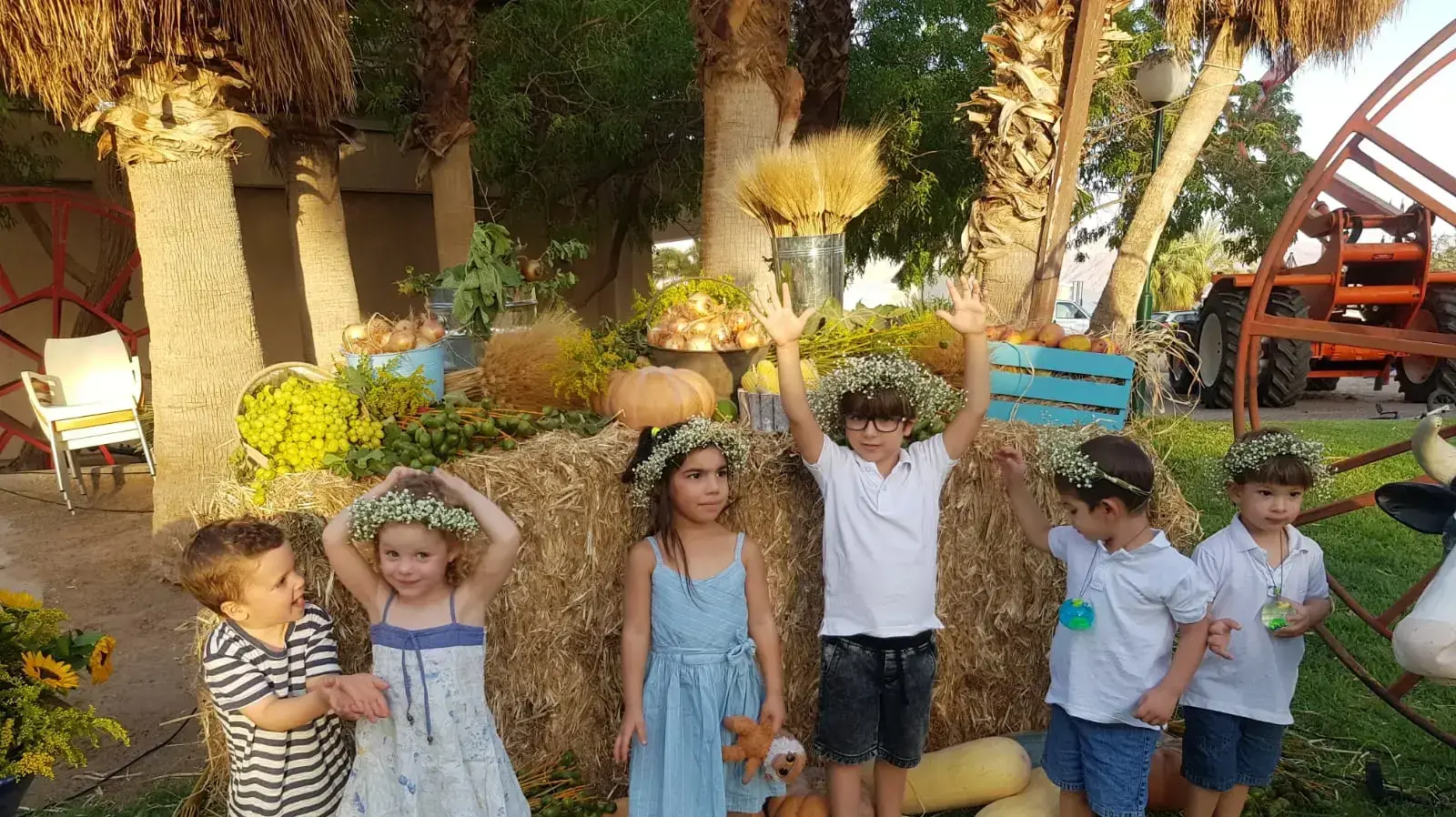 חגיגת שבועות בקיבוץ אילות, 8 ביוני 2019 חגיגת שבועות בקיבוץ אילות, 8 ביוני 2019
