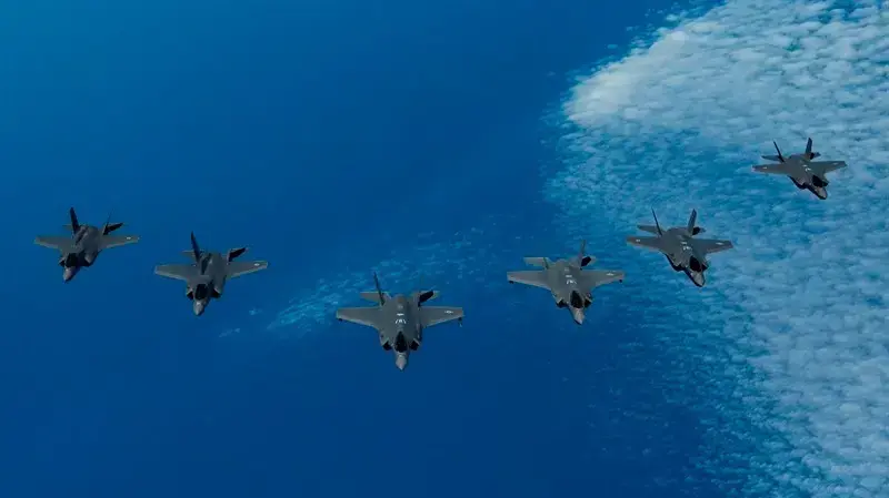 תרגיל Tri-Lightning בהשתתפות חיל האוויר, ארצות הברית ובריטניה תרגיל Tri-Lightning בהשתתפות חיל האוויר, ארצות הברית ובריטניה