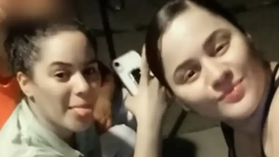 אמנדה ואנה רמירז אמנדה ואנה רמירז