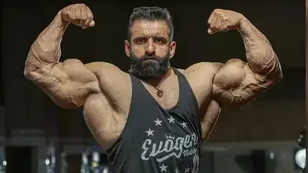 מפתח הגוף האיראני האדי צ'ופאן מפתח הגוף האיראני האדי צ'ופאן