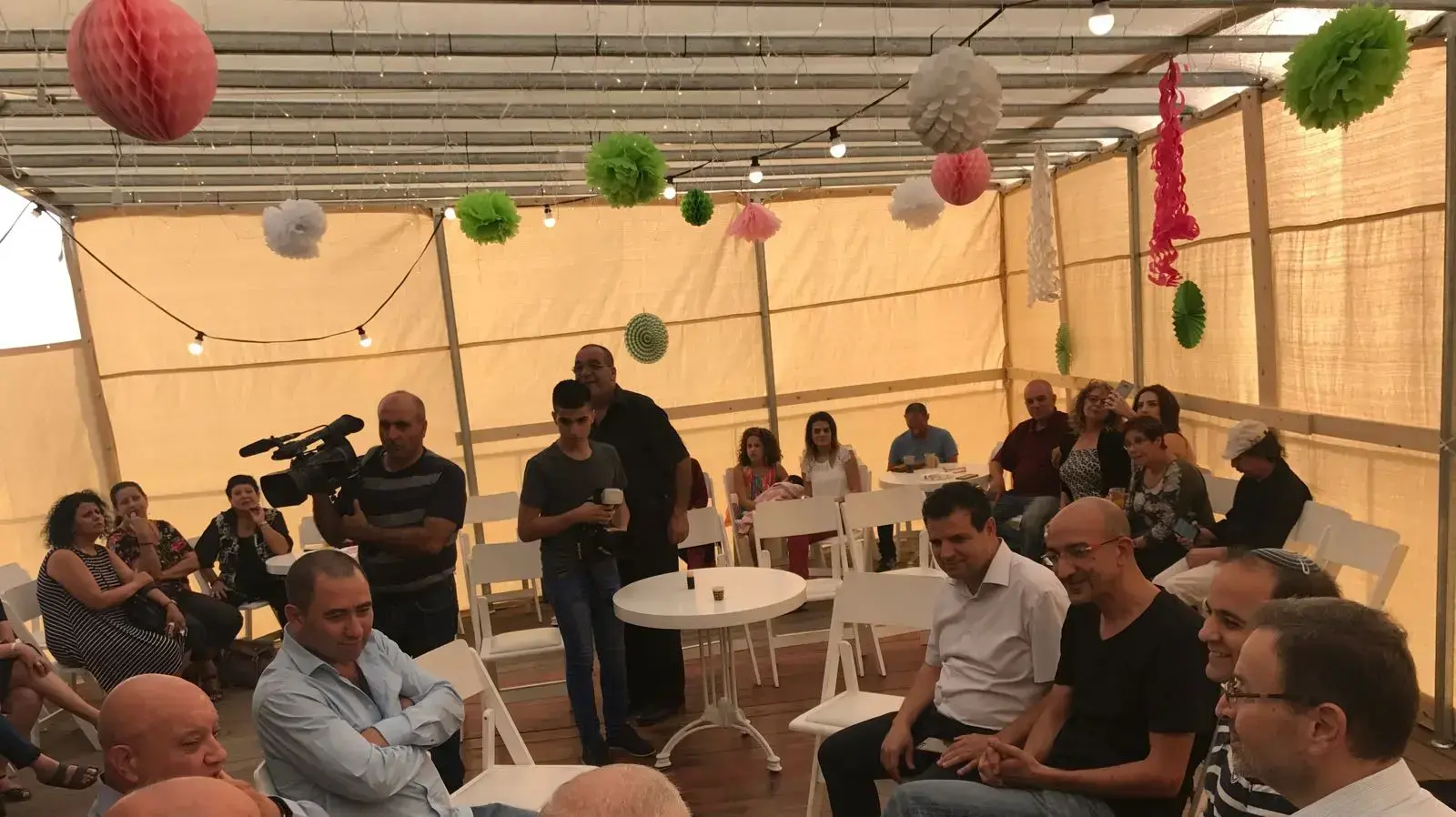 סוכת האחווה בנוף הגליל של ד"ר רים בקלי וד"ר חליל בקלי, 2017 סוכת האחווה בנוף הגליל של ד"ר רים בקלי וד"ר חליל בקלי, 2017