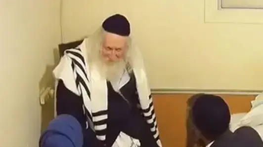 עדיין נחשב מנהיג רוחני. אלעזר ברלנד עדיין נחשב מנהיג רוחני. אלעזר ברלנד