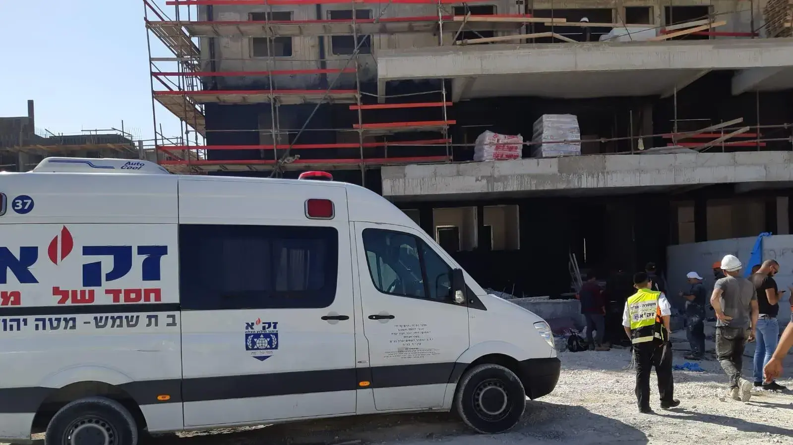 פועל נהרג בתאונת עבודה באתר בניה בבית שמש פועל נהרג בתאונת עבודה באתר בניה בבית שמש