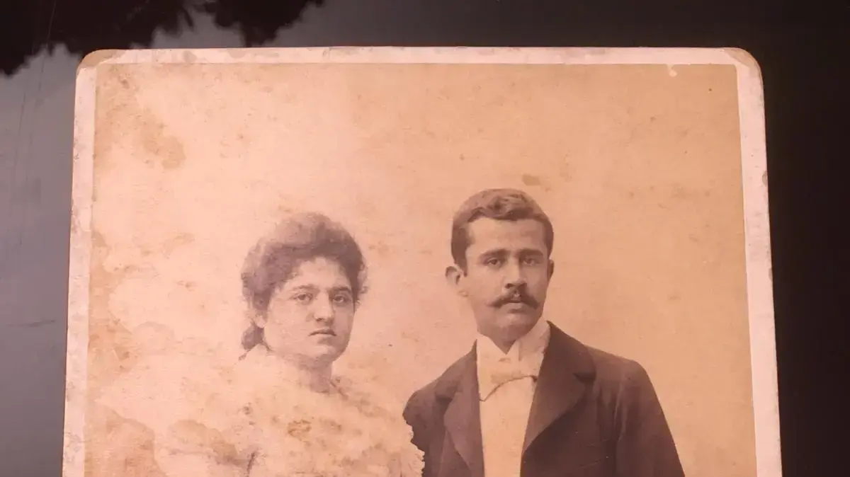 חתונתו של לניאדו עם בהייה טובי. ב1897 חתונתו של לניאדו עם בהייה טובי. ב1897