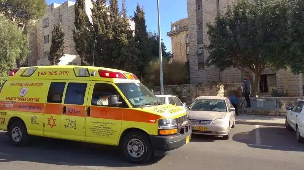 זירת האירוע בו נפל אל מותו פועל בן 60 באתר בנייה בירושלים. 28 בנובמבר 2019. זירת האירוע בו נפל אל מותו פועל בן 60 באתר בנייה בירושלים. 28 בנובמבר 2019.