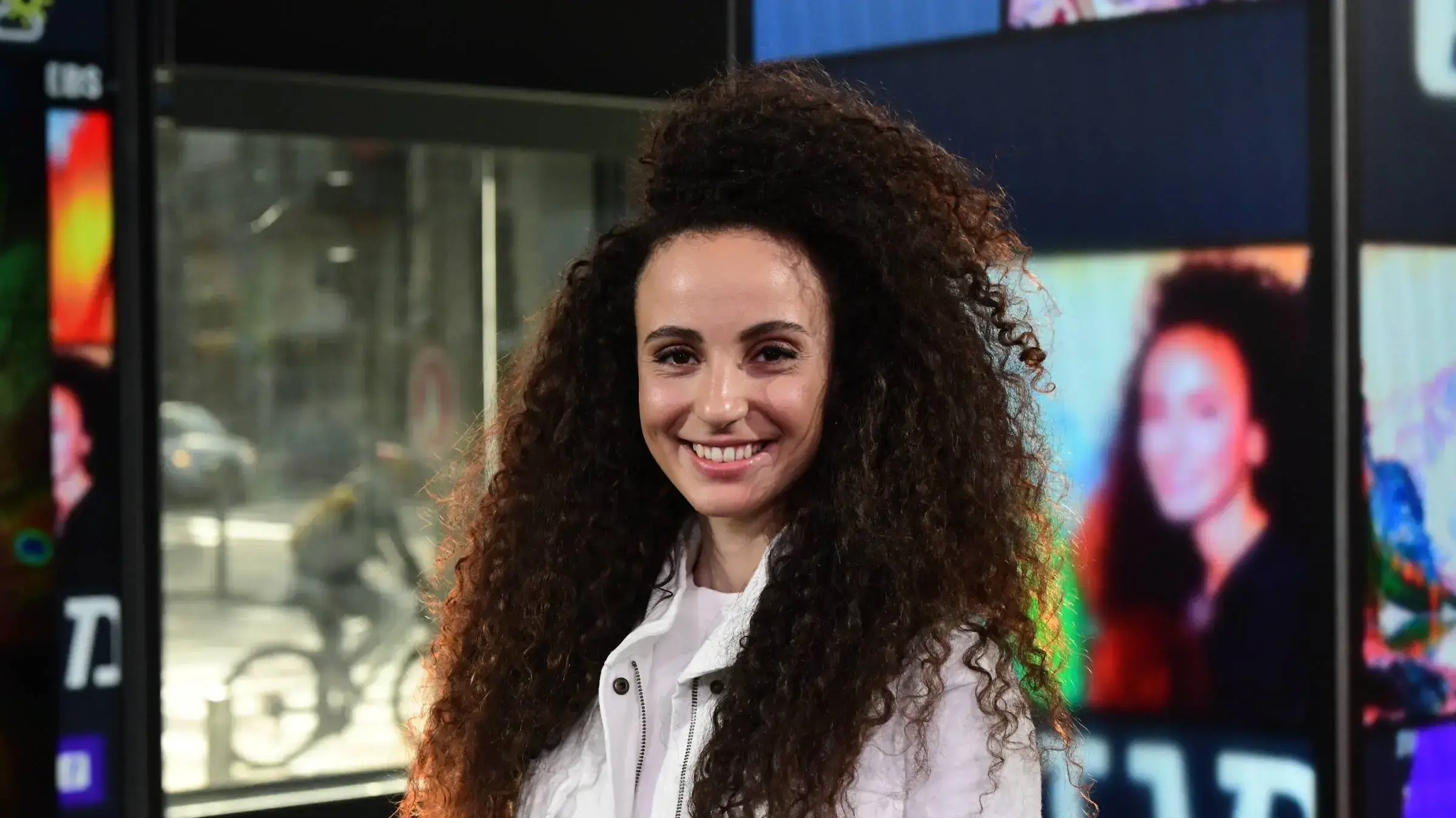 יובל דיין באולפן וואלה!NEWS דצמבר 2019 יובל דיין באולפן וואלה!NEWS דצמבר 2019