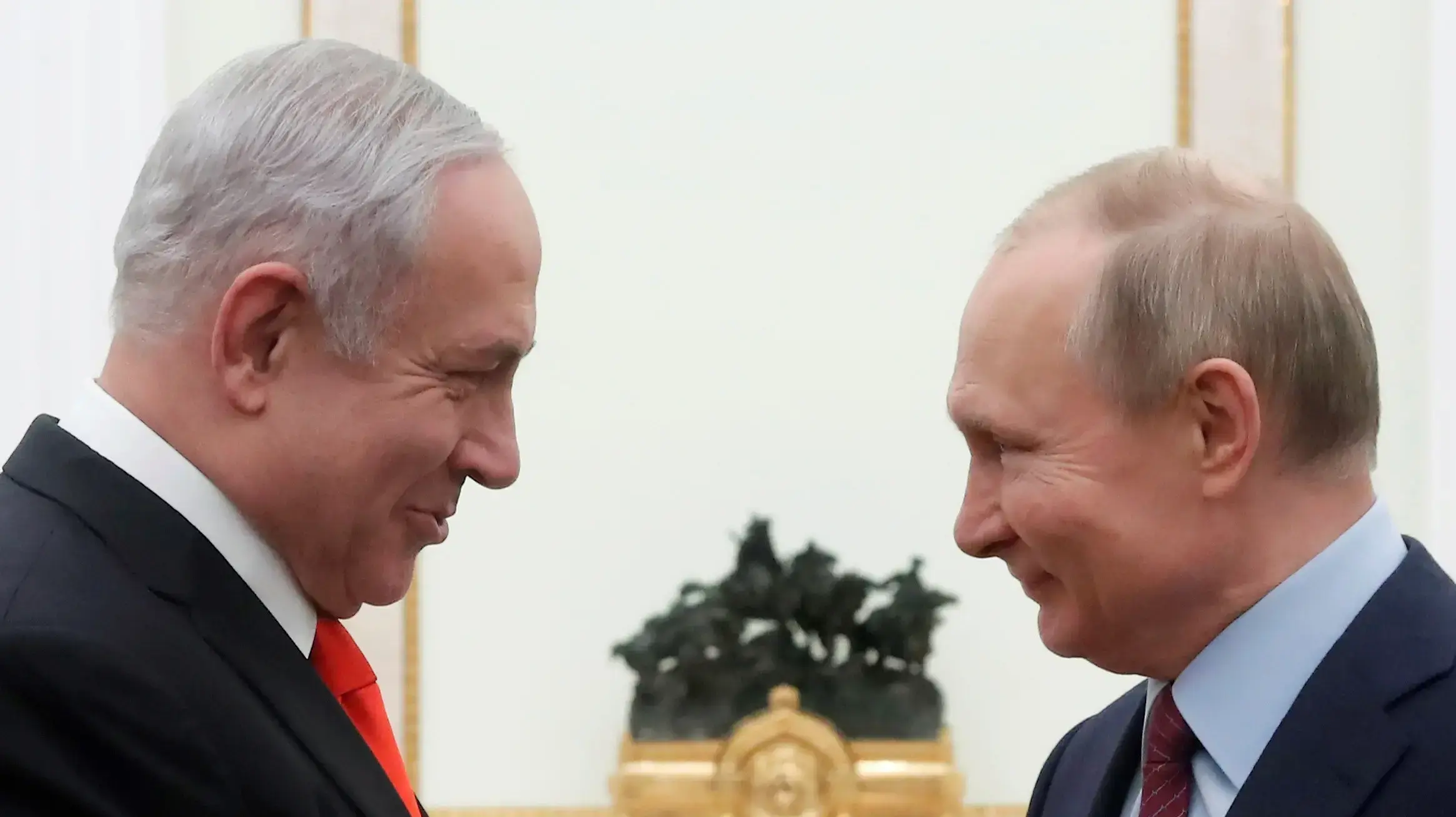 נשיא רוסיה ולדימיר פוטין וראש הממשלה בנימין נתניהו בפגישה בקרמלין במוסקבה, 30 בינואר 2020 נשיא רוסיה ולדימיר פוטין וראש הממשלה בנימין נתניהו בפגישה בקרמלין במוסקבה, 30 בינואר 2020