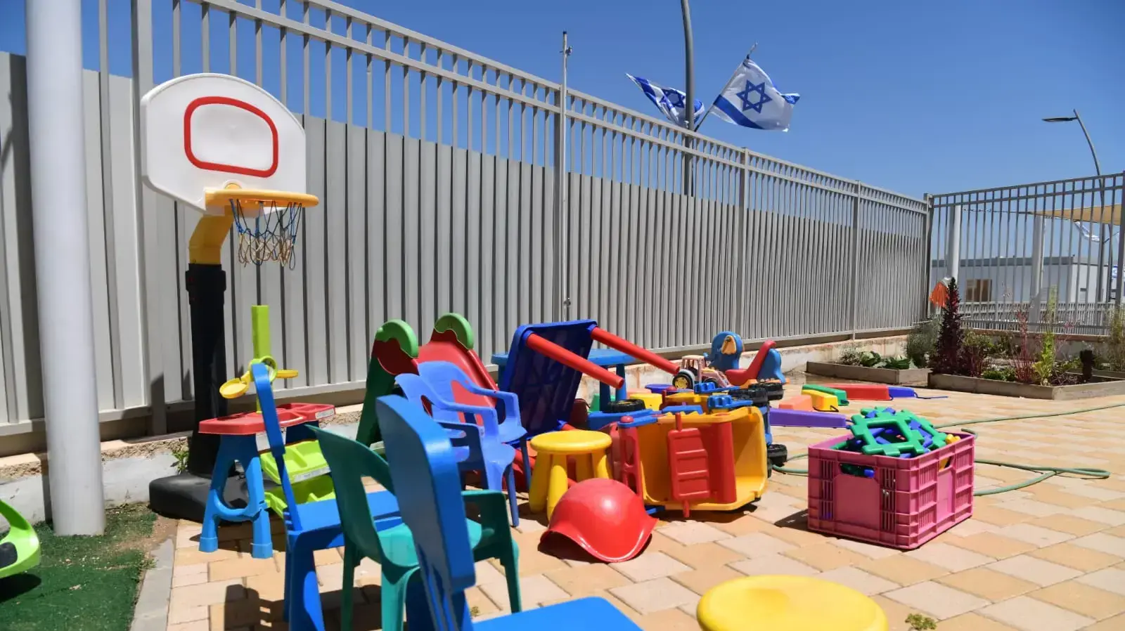 לקראת החזרה ללימודים בגן כלנית, ראש העין, 8 במאי 2020