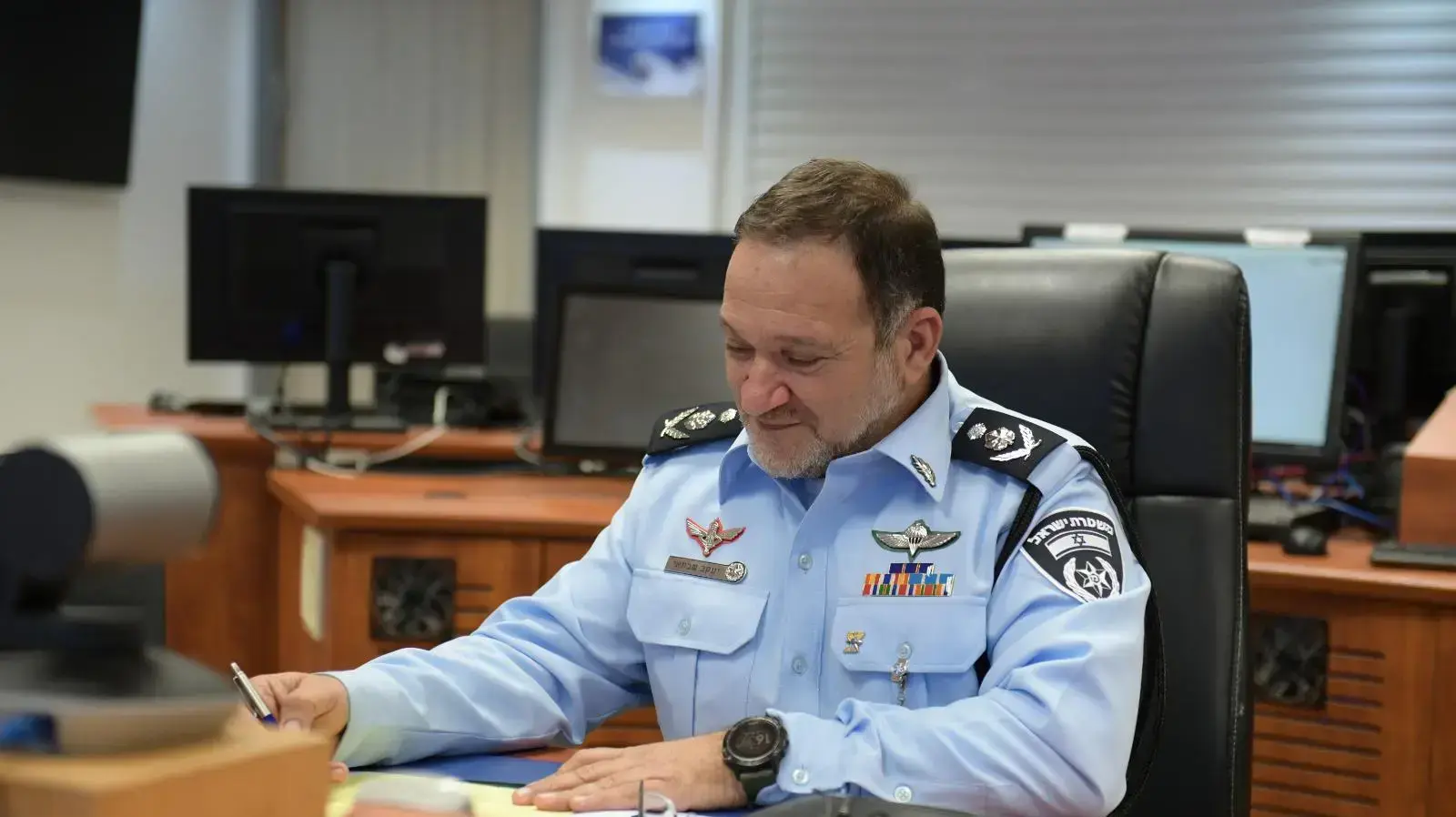 מפכ"ל המשטרה רנ״צ יעקב שבתאי, שוחח עם נציגי משטרת ישראל ברחבי העולם, בצל האירוע שהתרחש בסופ״ש שבו התפוצץ מטען בסמוך לנציגות ישראל בדלהי שבהודו.31 בינואר 2021 מפכ"ל המשטרה רנ״צ יעקב שבתאי, שוחח עם נציגי משטרת ישראל ברחבי העולם, בצל האירוע שהתרחש בסופ״ש שבו התפוצץ מטען בסמוך לנציגות ישראל בדלהי שבהודו.31 בינואר 2021