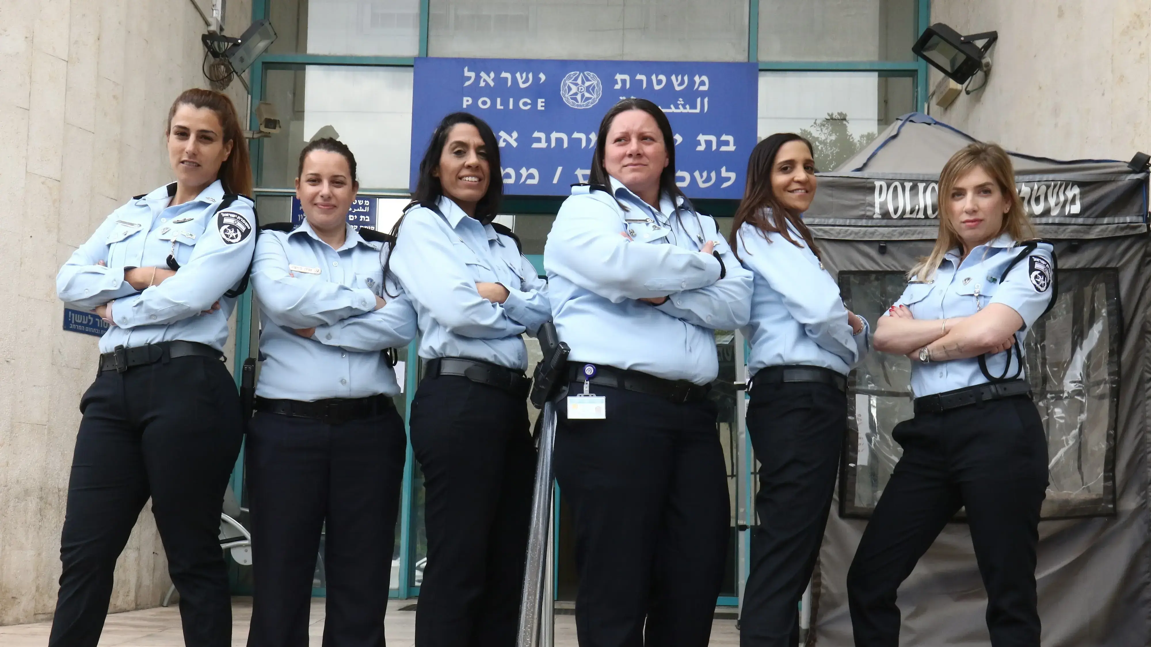 ענת אביטל, סתיו לובין, מורן חדאד, זהרורית בר יהודה עצמון, טל רונס, ענת אשכנזי ענת אביטל, סתיו לובין, מורן חדאד, זהרורית בר יהודה עצמון, טל רונס, ענת אשכנזי