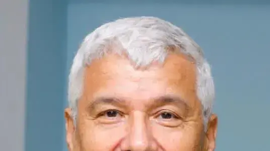 ת'אבת אבו ראס, מנכ״ל שותף בעמותת יוזמות אברהם. ת'אבת אבו ראס, מנכ״ל שותף בעמותת יוזמות אברהם.