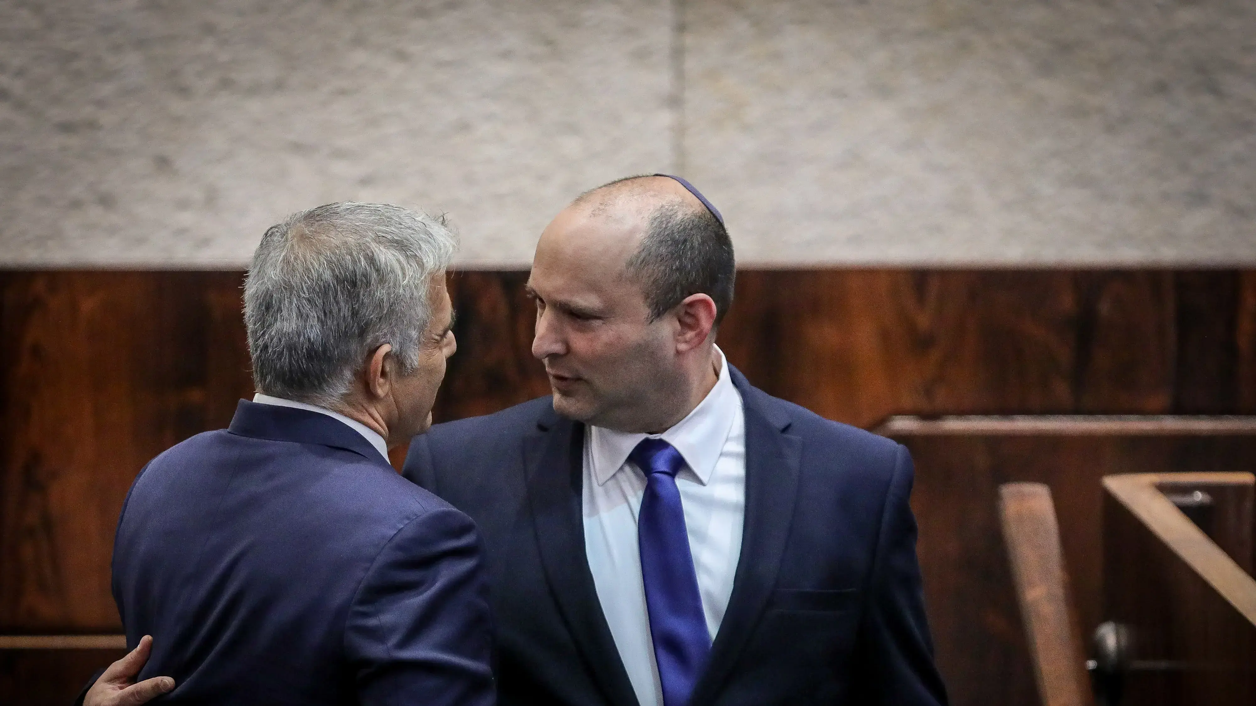בנט, לפיד 