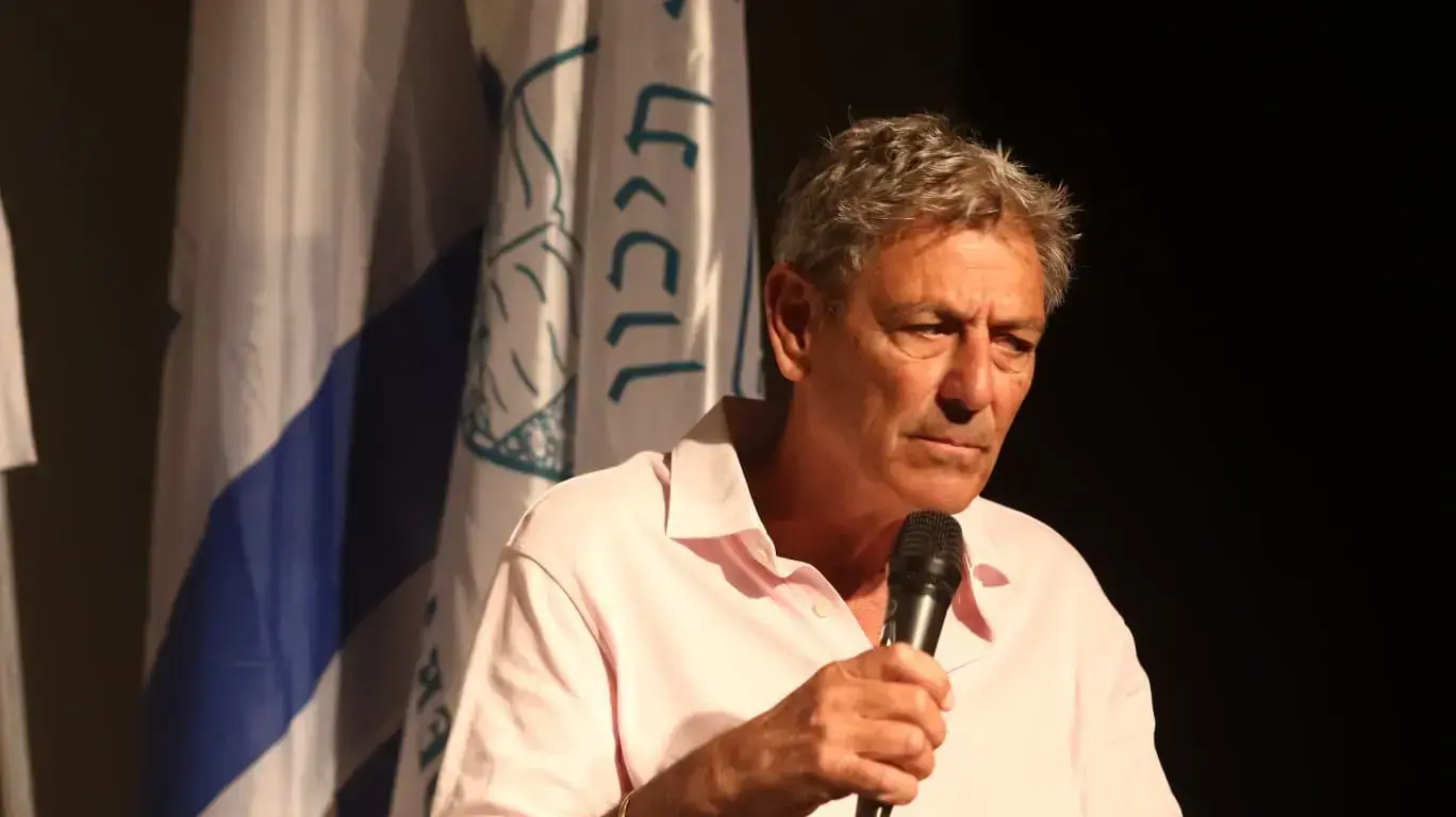 רם בן ברק, שבתרבות חדרה
19.06.21 רם בן ברק, שבתרבות חדרה
19.06.21
