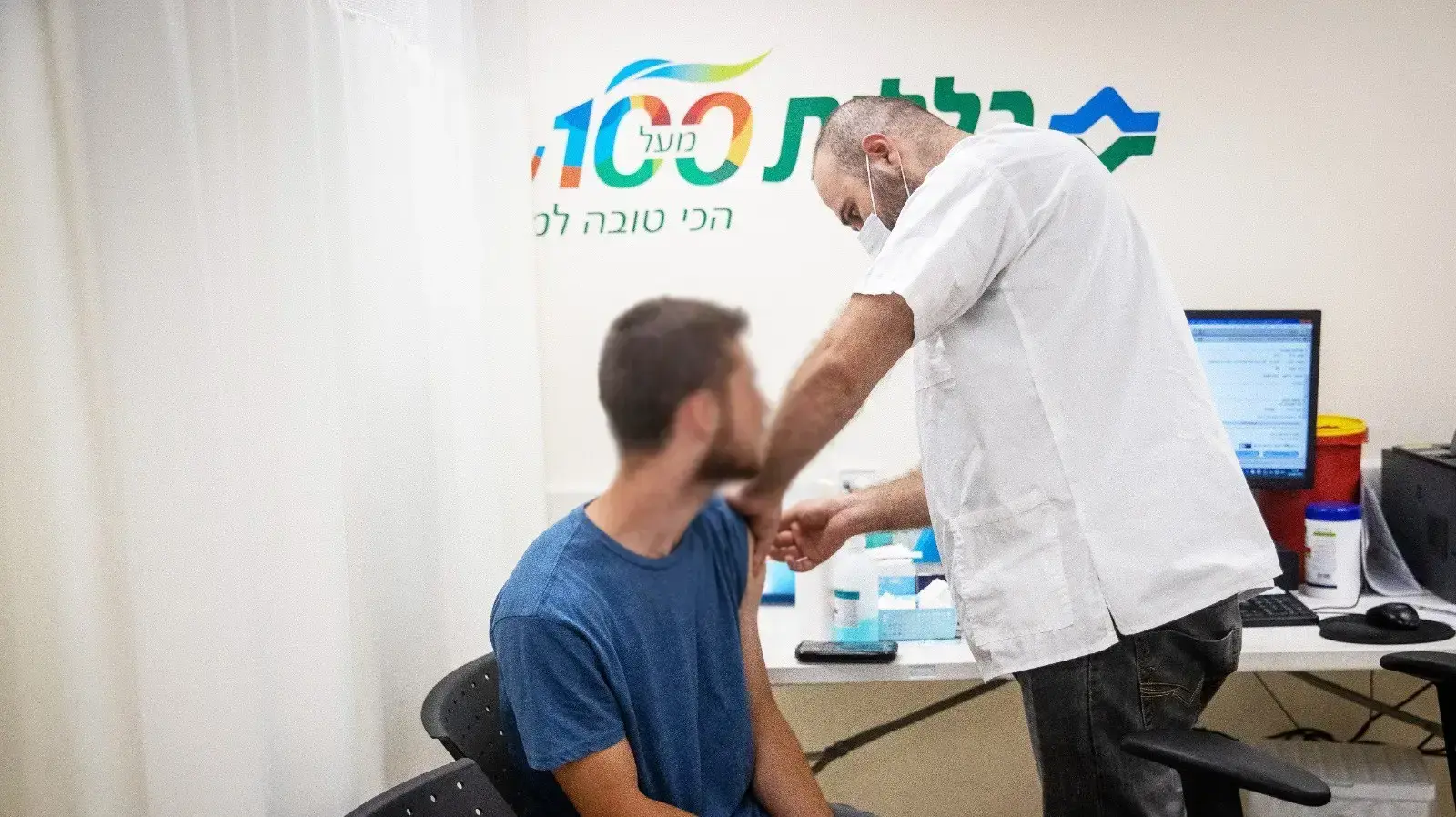 מתן חיסון לנער מתן חיסון לנער