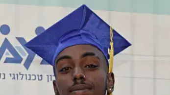 הנעדר בן ה-18 מחדרה שנסחף אתמול בחוף הדייגים בעיר 5 ביולי 2021 הנעדר בן ה-18 מחדרה שנסחף אתמול בחוף הדייגים בעיר 5 ביולי 2021