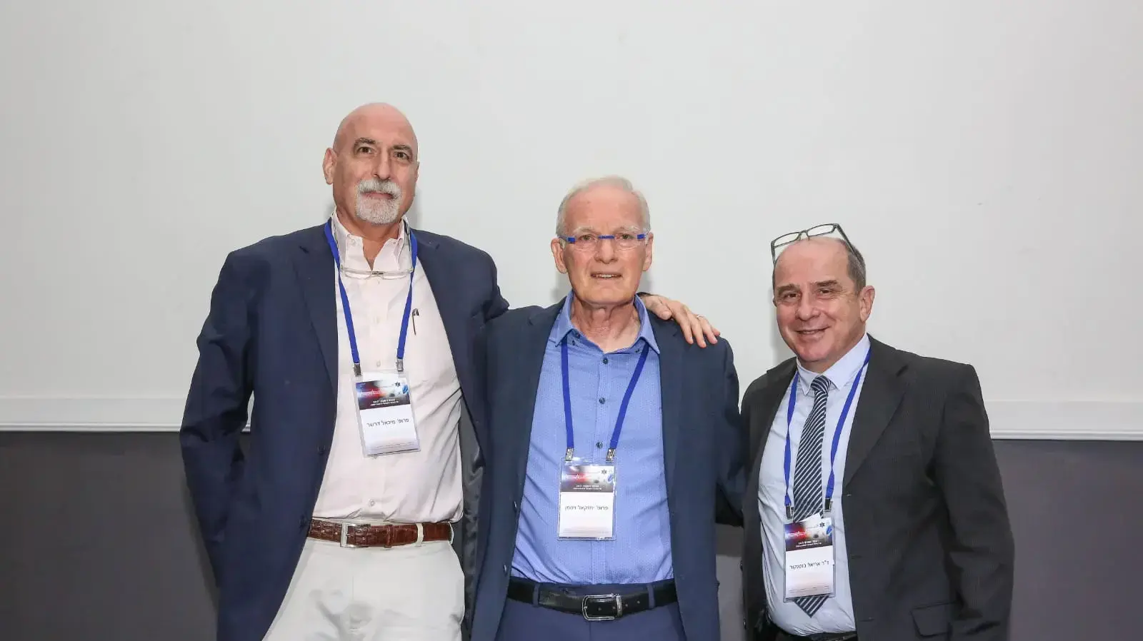 ד''ר אריאל בנטנקור פרופסור יחזקאל ויסמן ופרופסור מיכאל דרשר (צילום: עופר מרום) ד''ר אריאל בנטנקור פרופסור יחזקאל ויסמן ופרופסור מיכאל דרשר (צילום: עופר מרום)