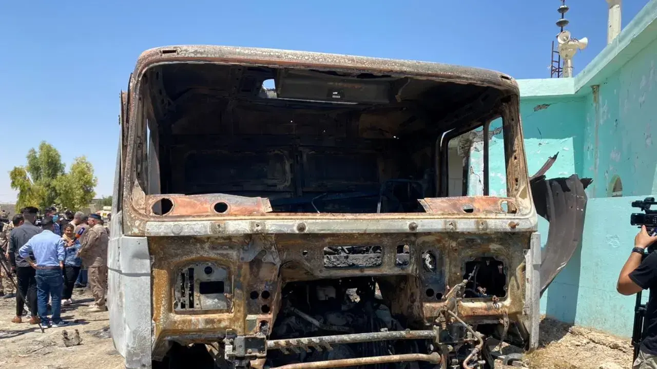 משאית שממנה שוגרו רקטות לעבר בסיס עין אל-אסד במחוז אנבאר, עיראק, 8 ביולי 2021 משאית שממנה שוגרו רקטות לעבר בסיס עין אל-אסד במחוז אנבאר, עיראק, 8 ביולי 2021